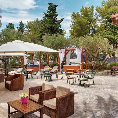 Hotel Villa Adriatica - Adults Only Supetar Kültér fotó