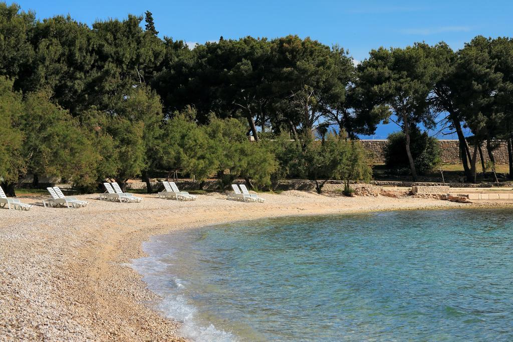 Hotel Villa Adriatica - Adults Only Supetar Kültér fotó