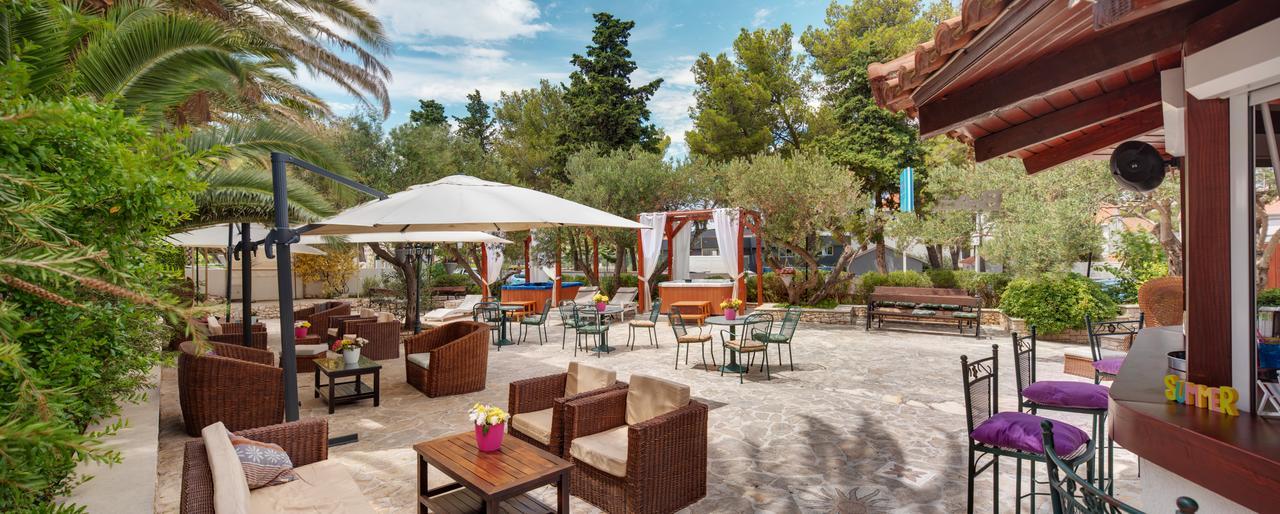 Hotel Villa Adriatica - Adults Only Supetar Kültér fotó